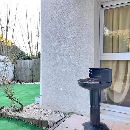 Apartament Moderne Bordelais. *